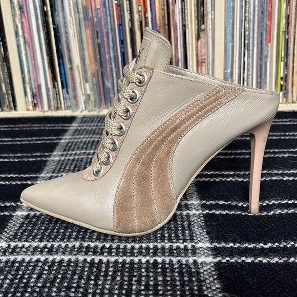Fenty x Puma by Rihanna Leather Mules in Nude & Neutral Combination Size US 6 - Picture 8 of 15